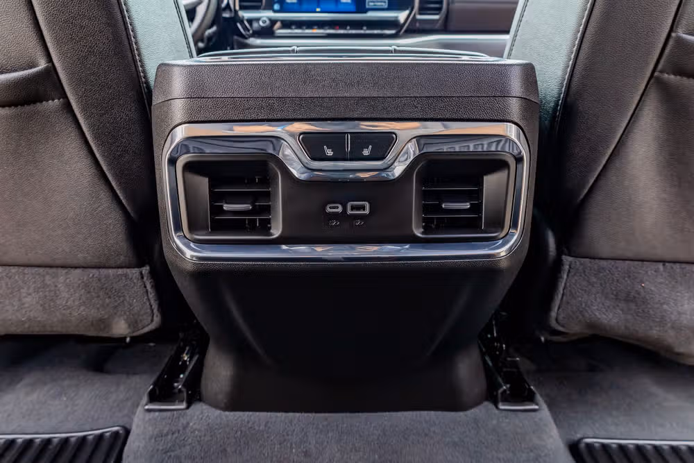 2025 Chevrolet Silverado 2500HD LTZ Crew Cab Image 31