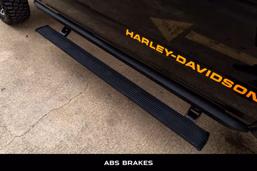 2021 Ford F-250 Super Duty Lariat Harley-Davidson Crew Cab Image 12