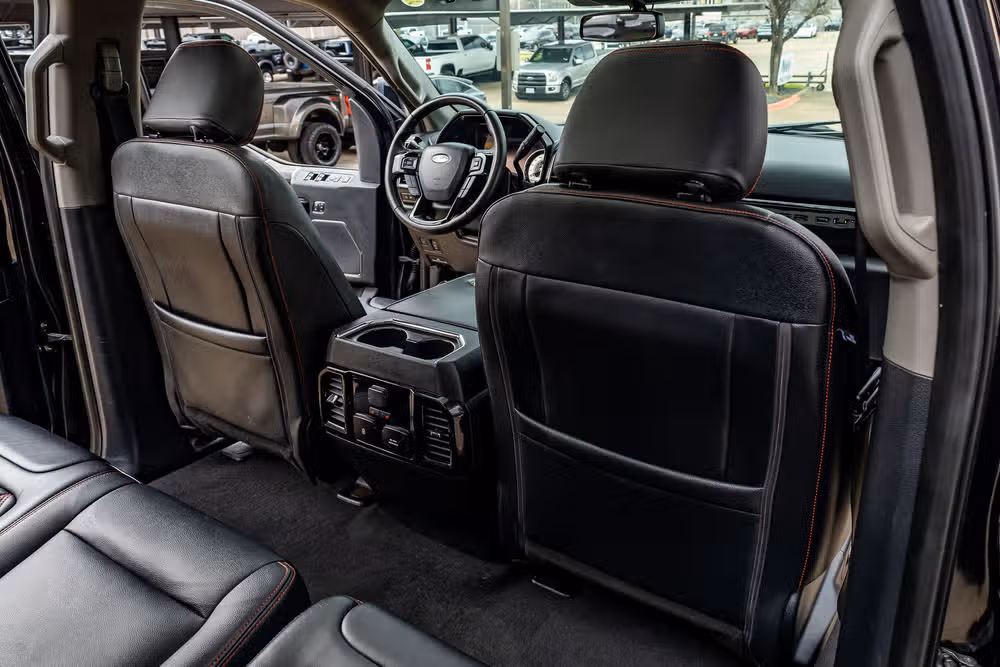 2021 Ford F-250 Super Duty Lariat Harley-Davidson Crew Cab Image 31