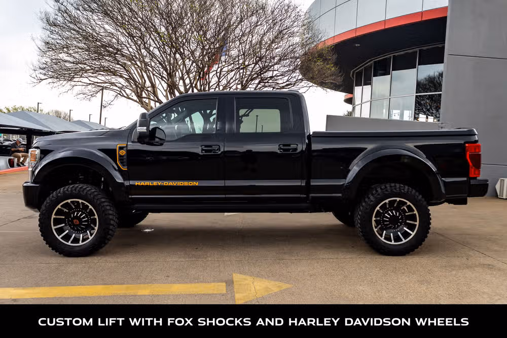2021 Ford F-250 Super Duty Lariat Harley-Davidson Crew Cab Image 5