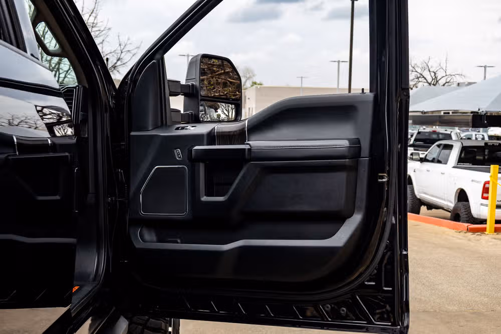 2021 Ford F-250 Super Duty Lariat Harley-Davidson Crew Cab Image 36