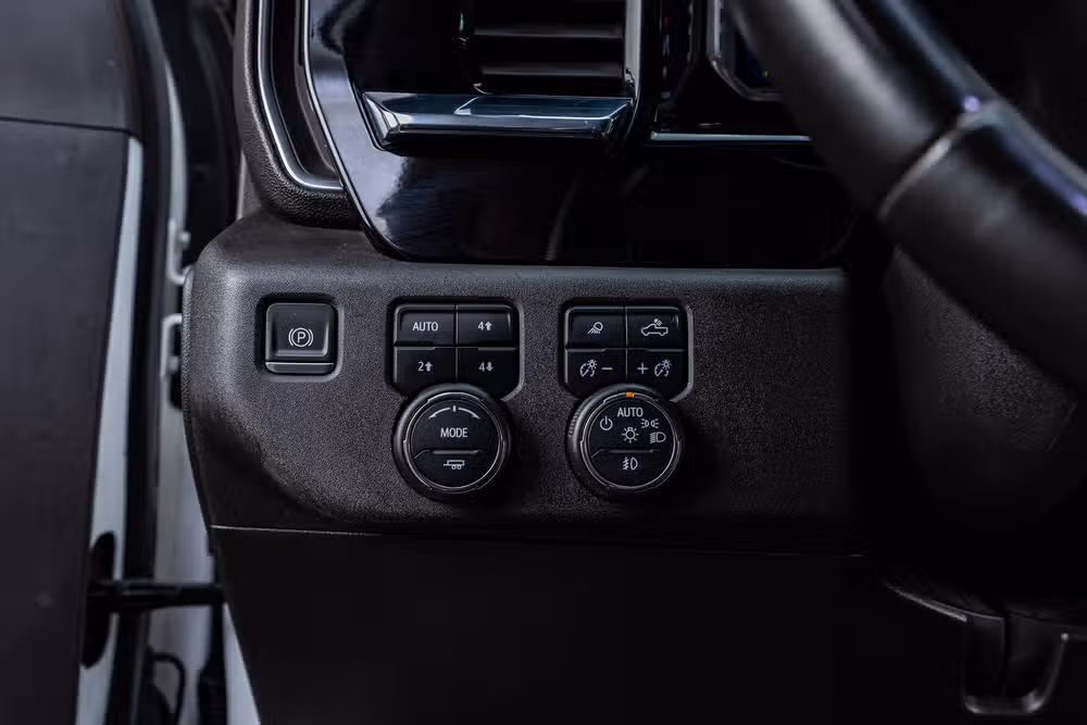2024 Chevrolet Silverado 2500HD LTZ Crew Cab Image 22