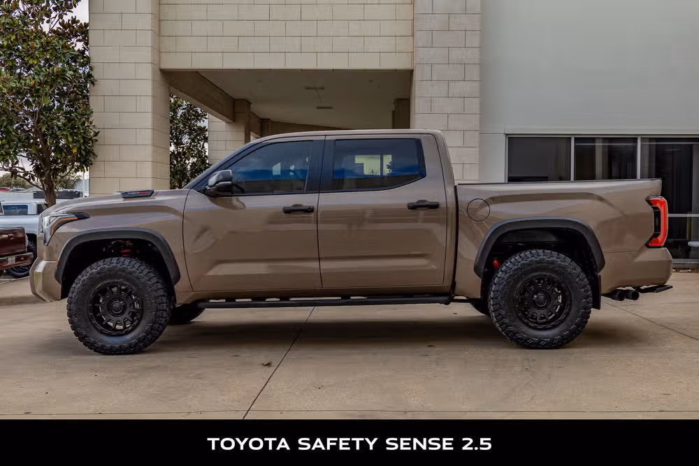 2025 Toyota Tundra TRD Pro HV CrewMax Image 6