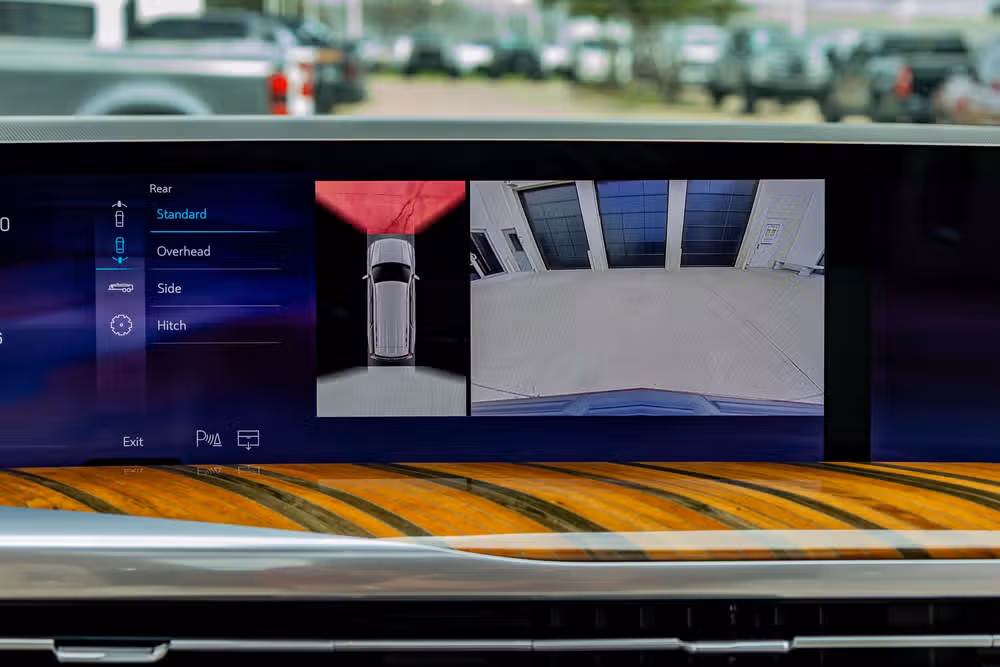 2025 Cadillac Escalade Sport Platinum Image 25