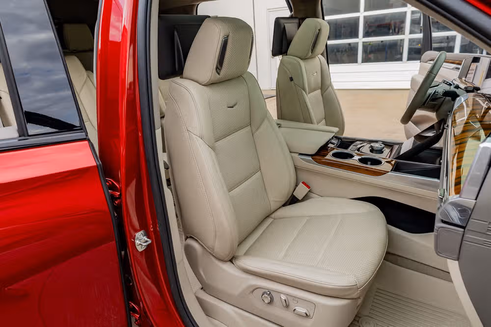 2025 Cadillac Escalade Sport Platinum Image 30