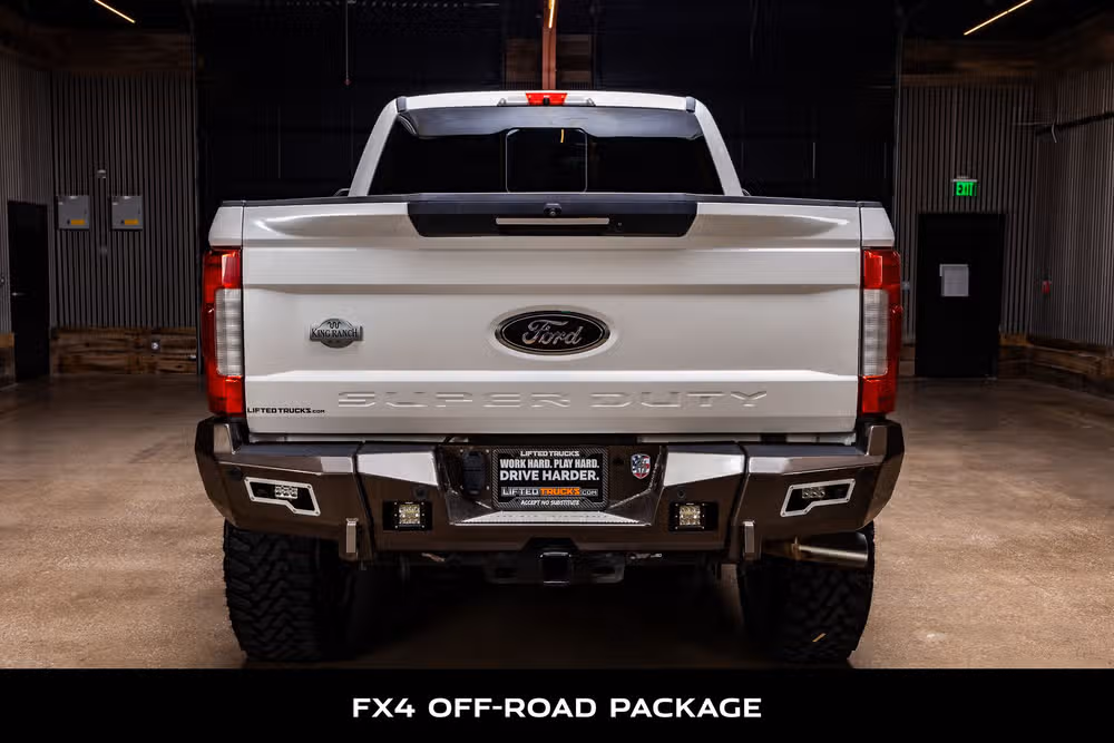 2017 Ford F-250 Super Duty King Ranch Crew Cab Image 7