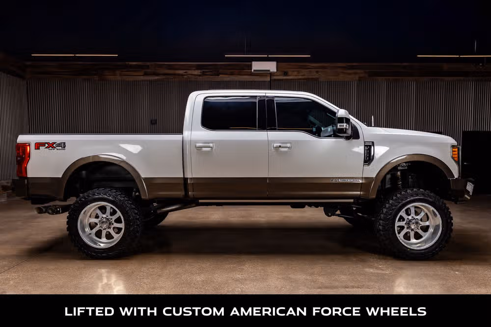 2017 Ford F-250 Super Duty King Ranch Crew Cab Image 10