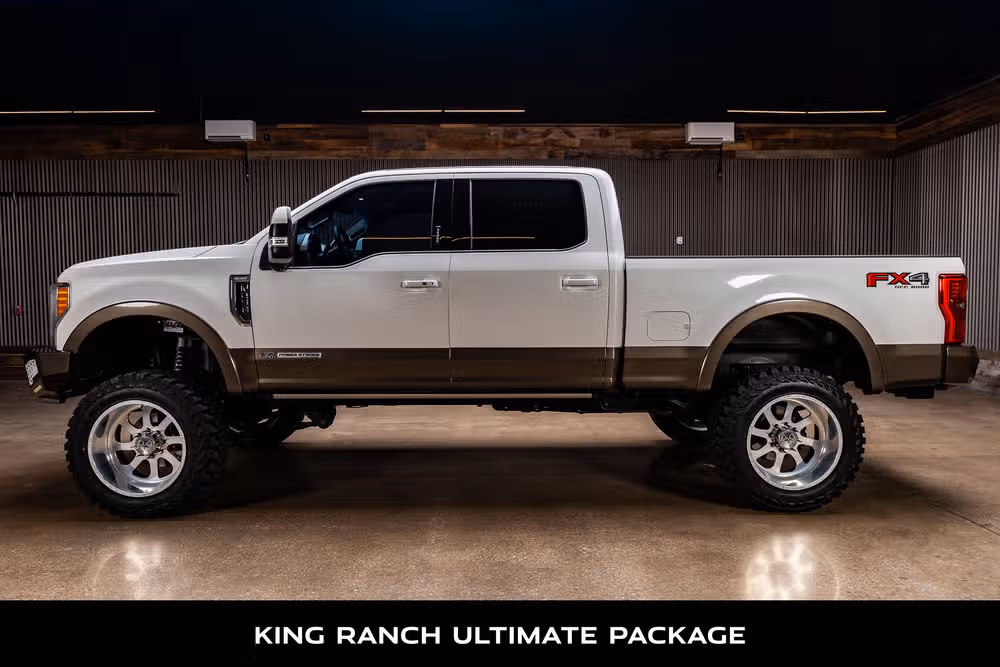 2017 Ford F-250 Super Duty King Ranch Crew Cab Image 5
