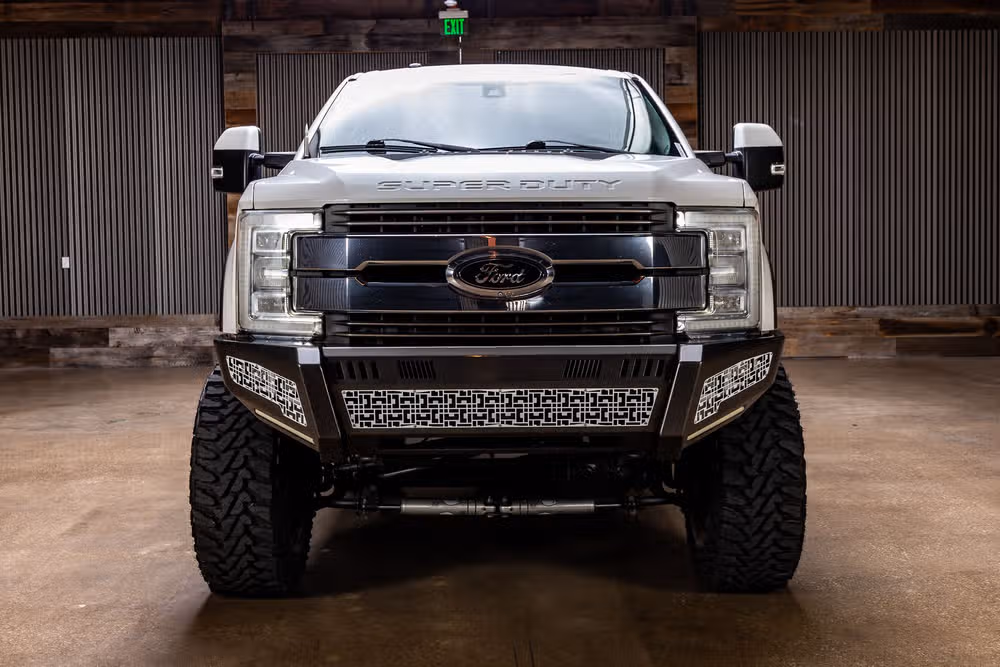 2017 Ford F-250 Super Duty King Ranch Crew Cab Image 2