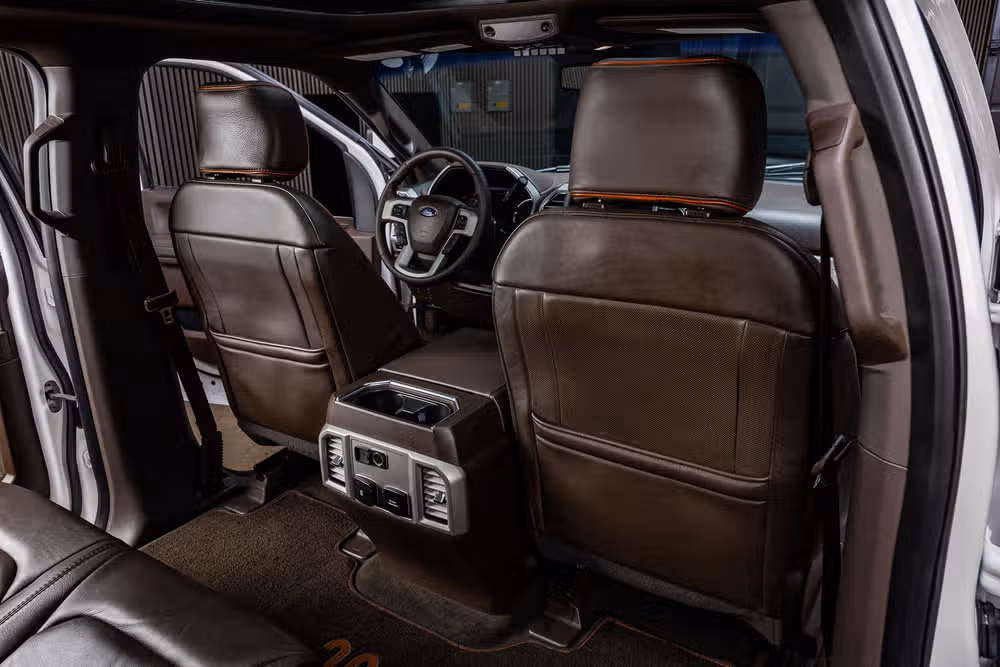 2017 Ford F-250 Super Duty King Ranch Crew Cab Image 31