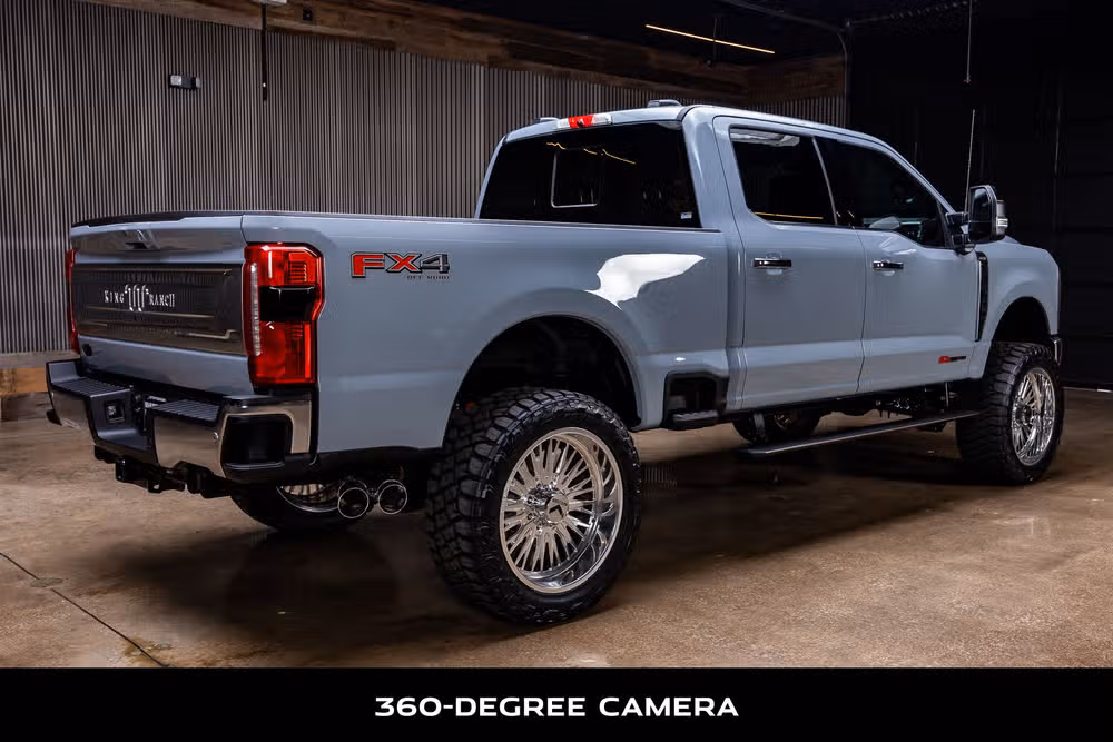 2026 Ford F-250 Super Duty King Ranch Crew Cab Image 10