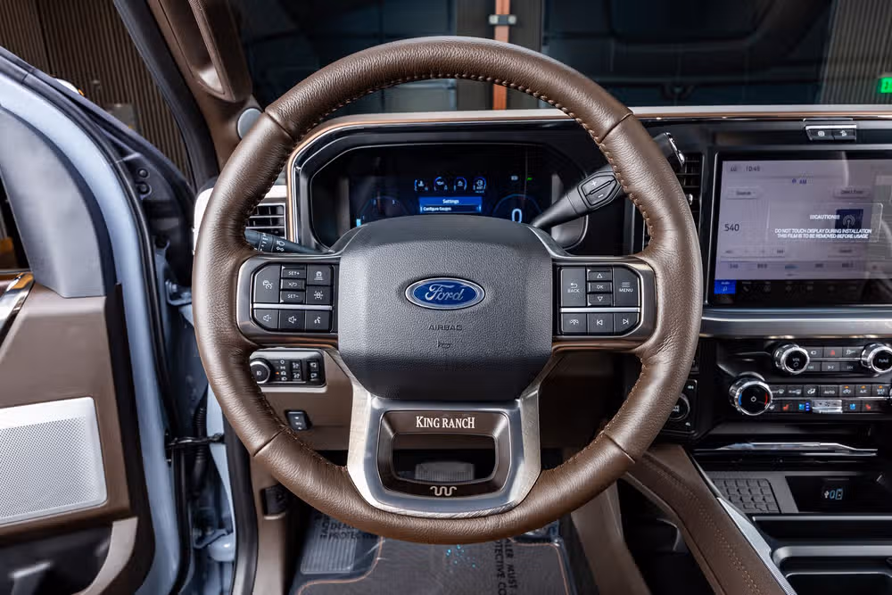 2026 Ford F-250 Super Duty King Ranch Crew Cab Image 19