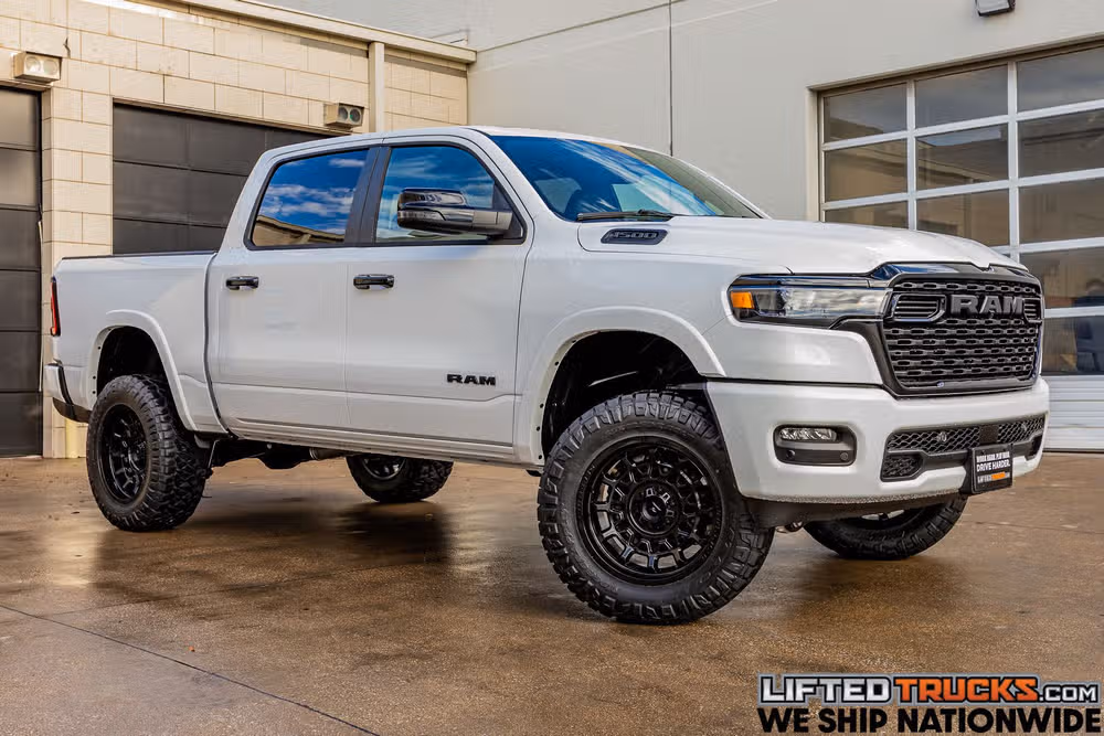 2026 Ram 1500 Big Horn Crew Cab Image 1