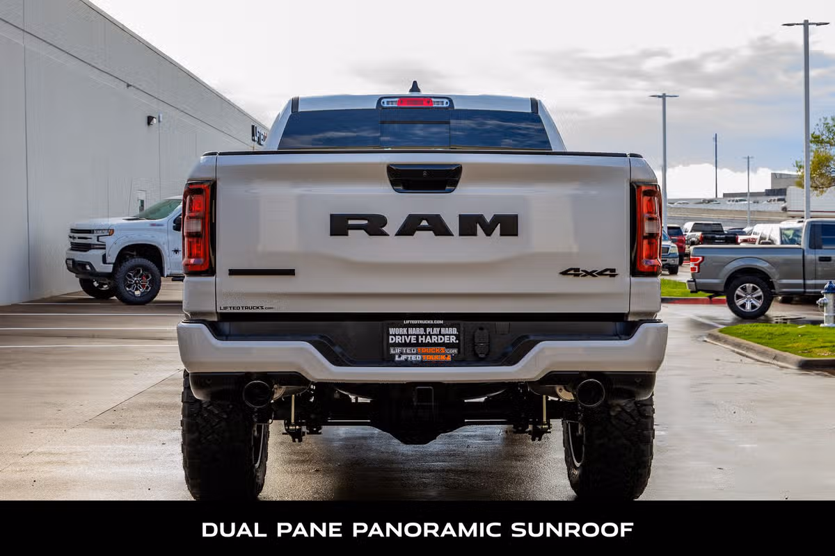 2026 Ram 1500 Big Horn Crew Cab