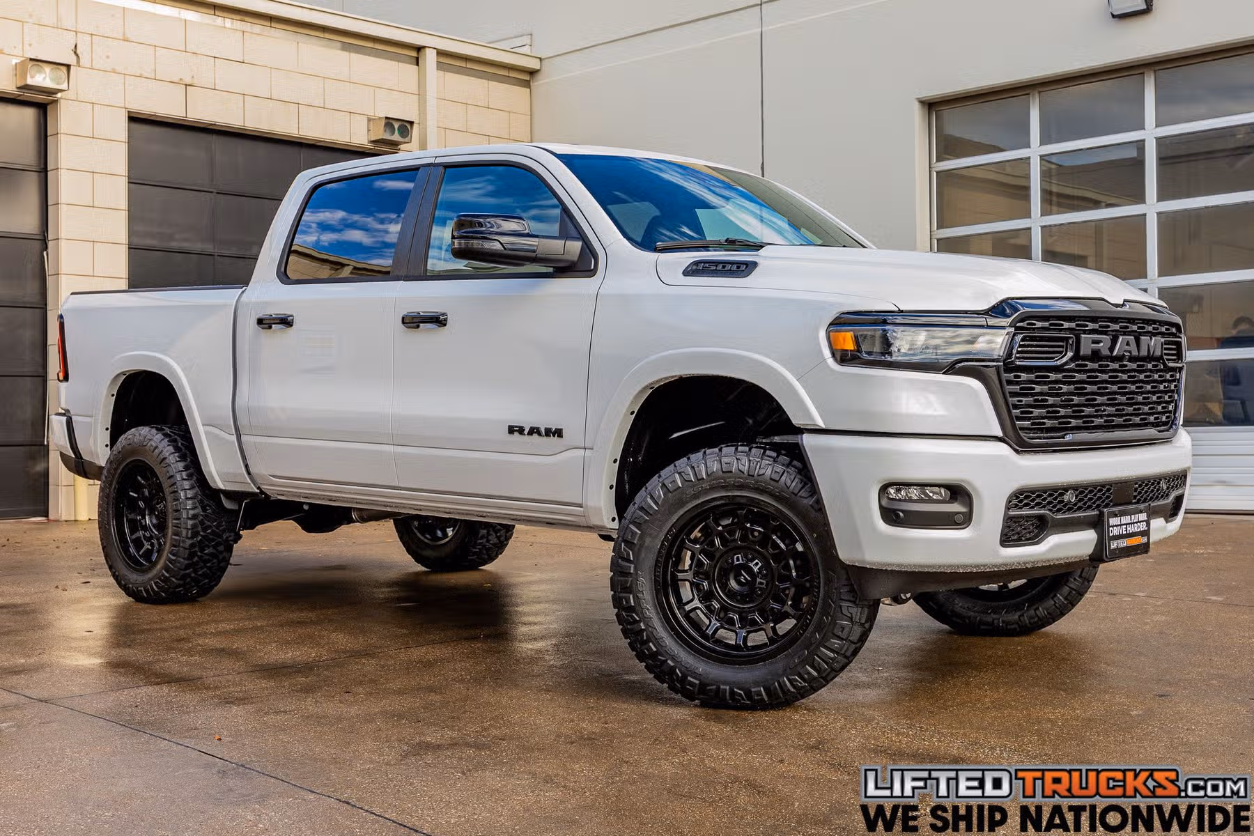 2026 Ram 1500 Big Horn Crew Cab Image 1