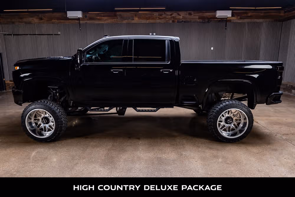 2021 Chevrolet Silverado 2500HD High Country Crew Cab Image 5