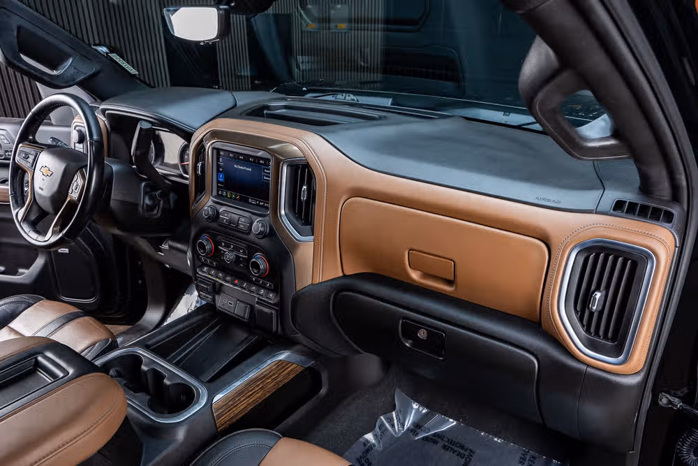 2021 Chevrolet Silverado 2500HD High Country Crew Cab Image 18