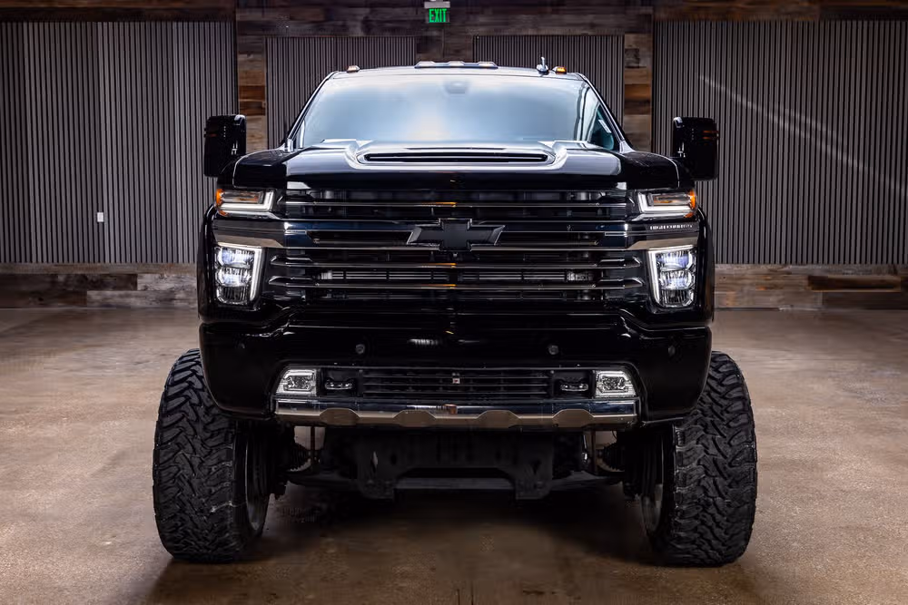2021 Chevrolet Silverado 2500HD High Country Crew Cab Image 2