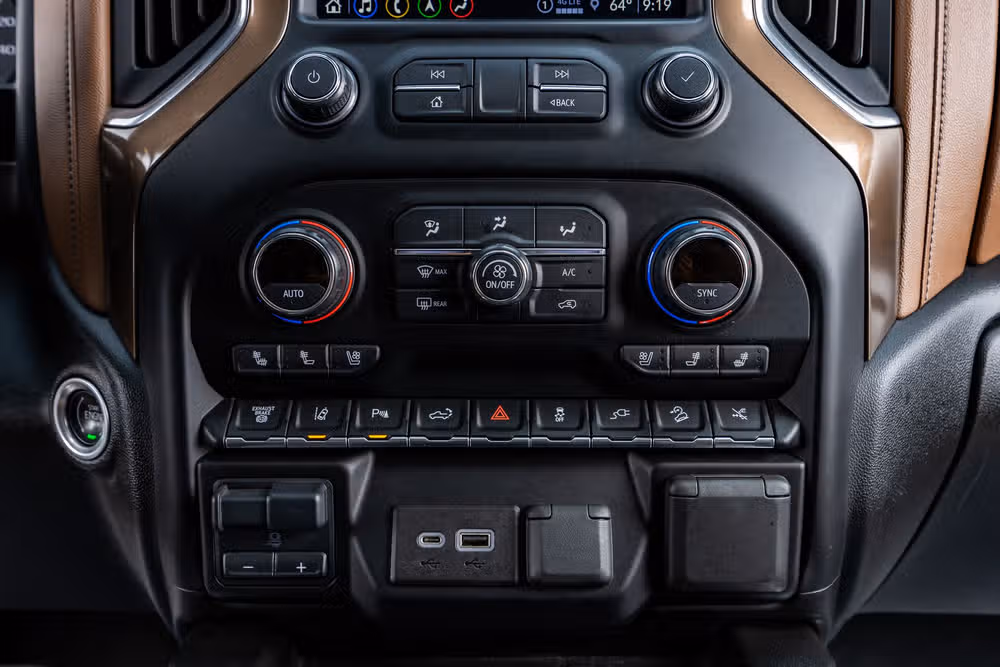 2021 Chevrolet Silverado 2500HD High Country Crew Cab Image 27