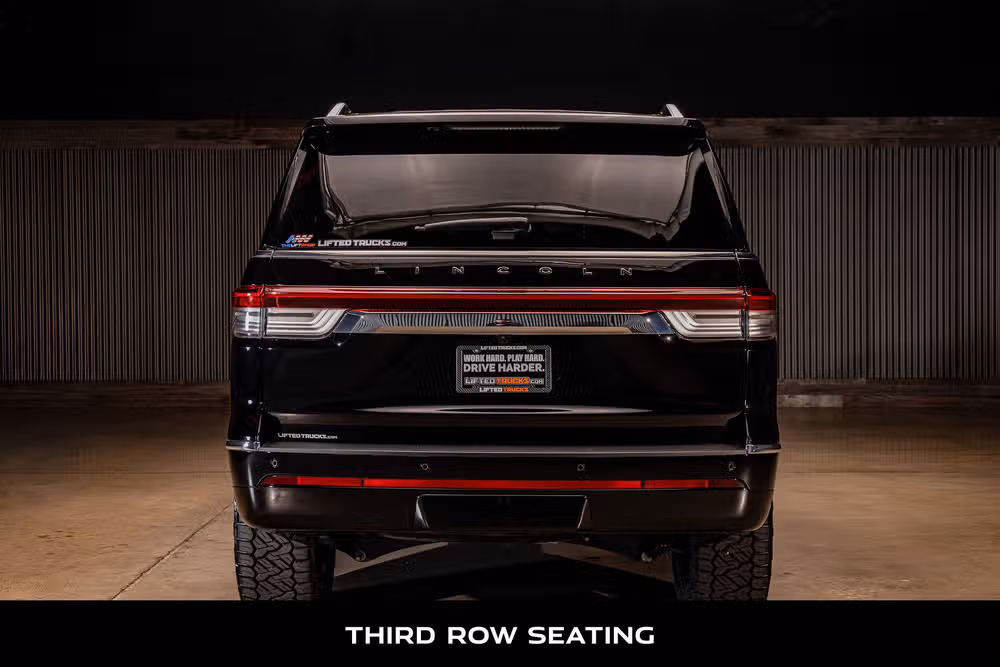 2024 Lincoln Navigator Black Label Image 8