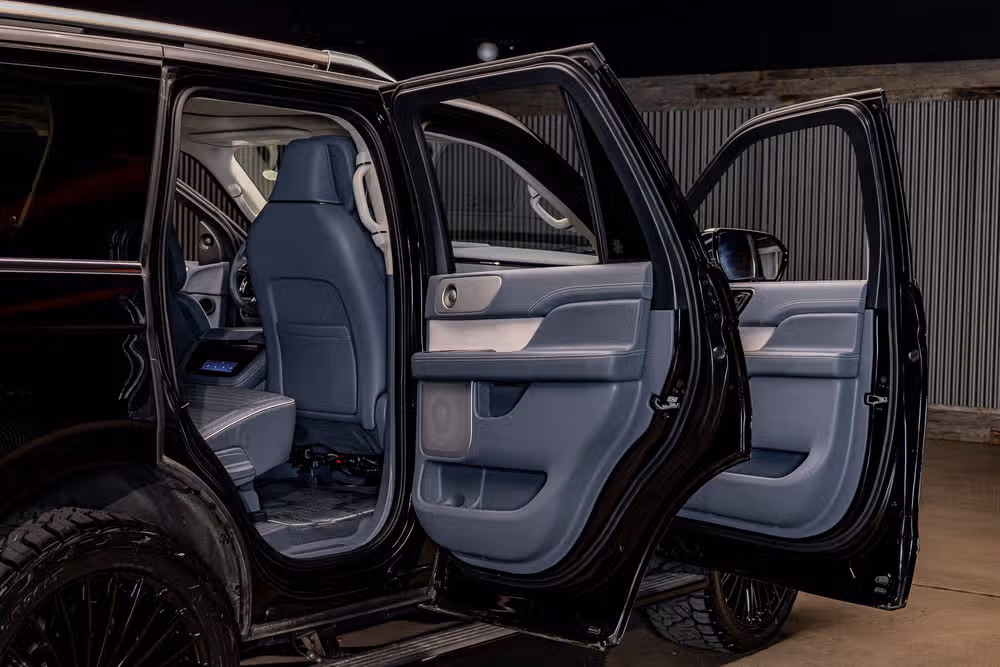 2024 Lincoln Navigator Black Label Image 31