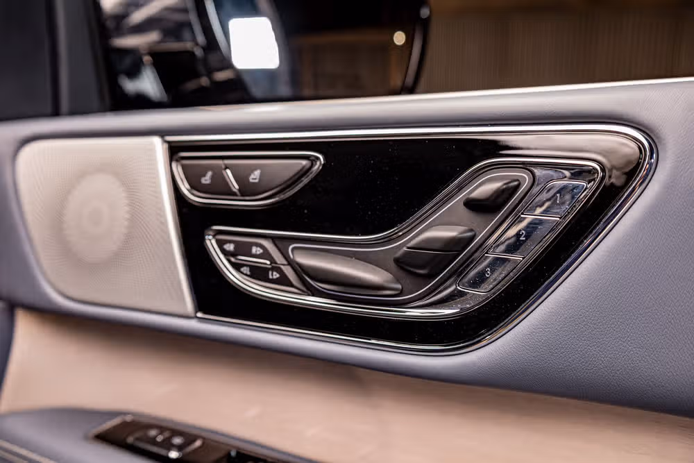 2024 Lincoln Navigator Black Label Image 27