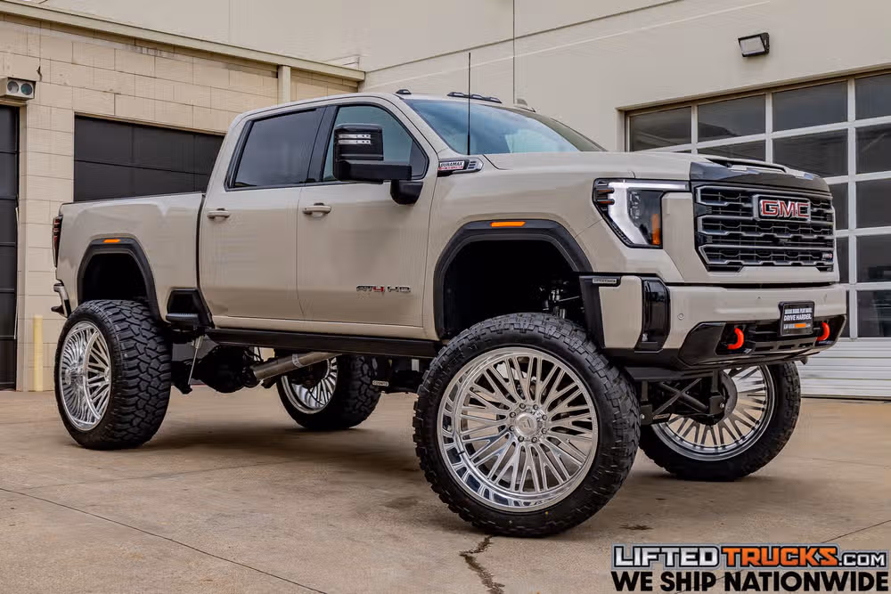 2026 GMC Sierra 2500HD AT4 Crew Cab Image 1