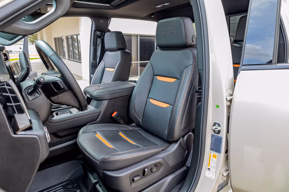 2026 GMC Sierra 2500HD AT4 Crew Cab Image 29
