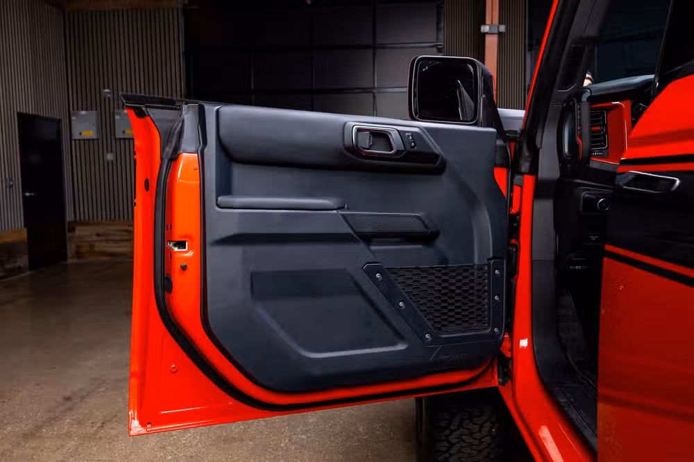 2023 Ford Bronco Heritage Edition Image 34