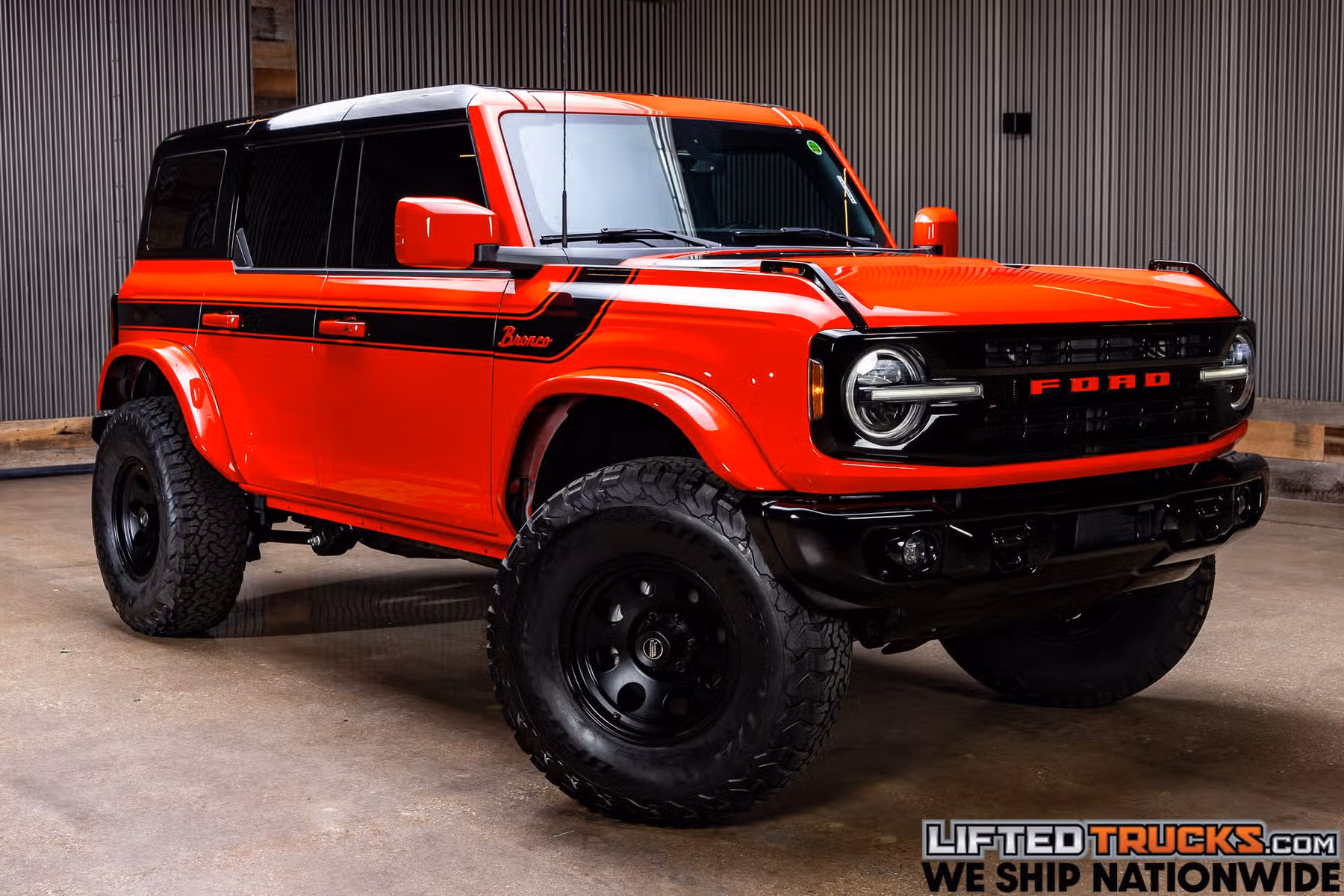 2023 Ford Bronco Heritage Edition Image 1