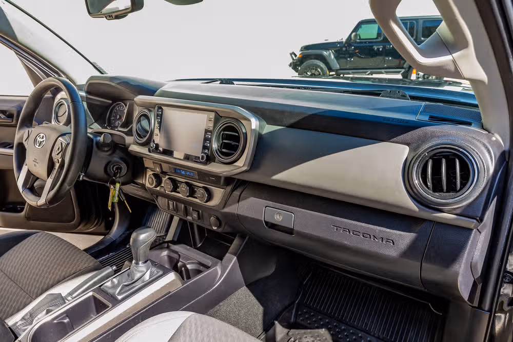 2021 Toyota Tacoma SR5 V6 Access Cab Image 16