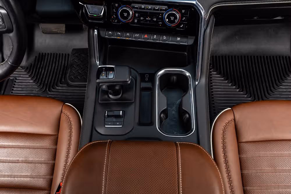 2024 GMC Sierra 1500 Denali Ultimate Crew Cab Image 23