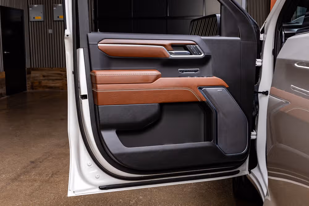2024 GMC Sierra 1500 Denali Ultimate Crew Cab Image 31