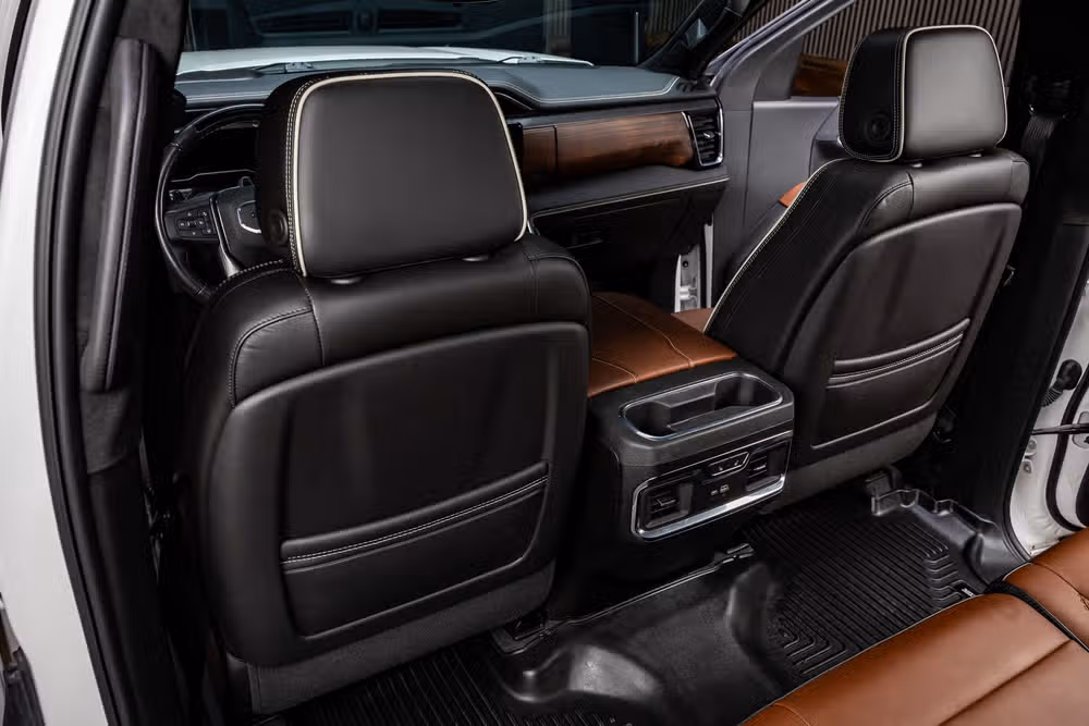 2024 GMC Sierra 1500 Denali Ultimate Crew Cab Image 29