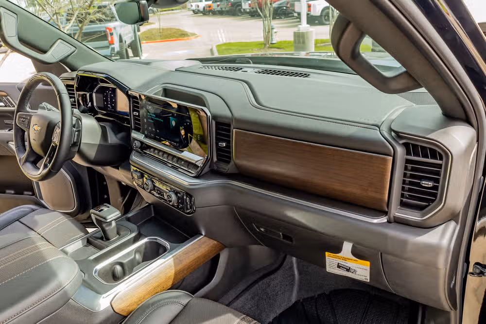 2026 Chevrolet Silverado 1500 High Country Crew Cab Image 18