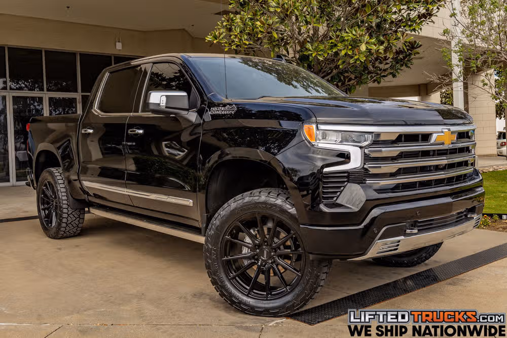 2026 Chevrolet Silverado 1500 High Country Crew Cab Image 1
