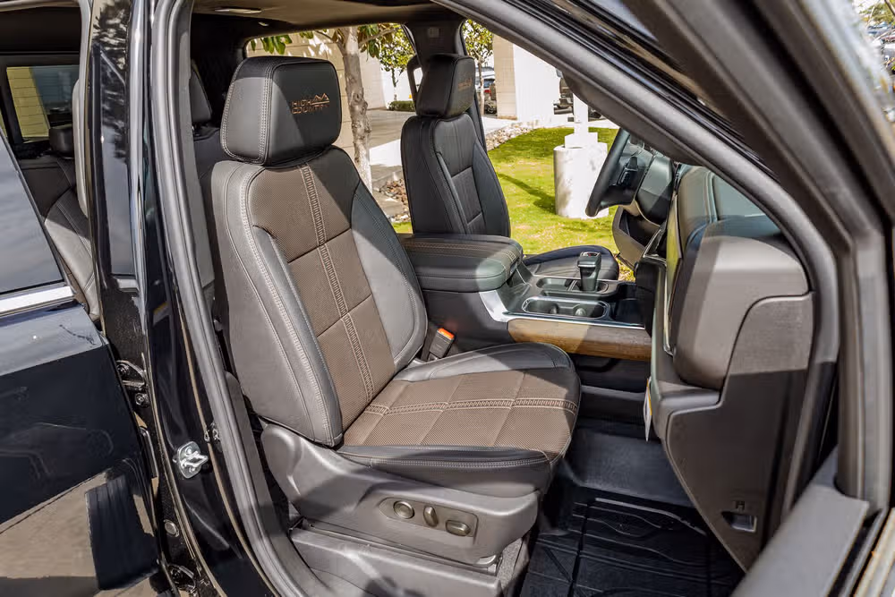 2026 Chevrolet Silverado 1500 High Country Crew Cab Image 28