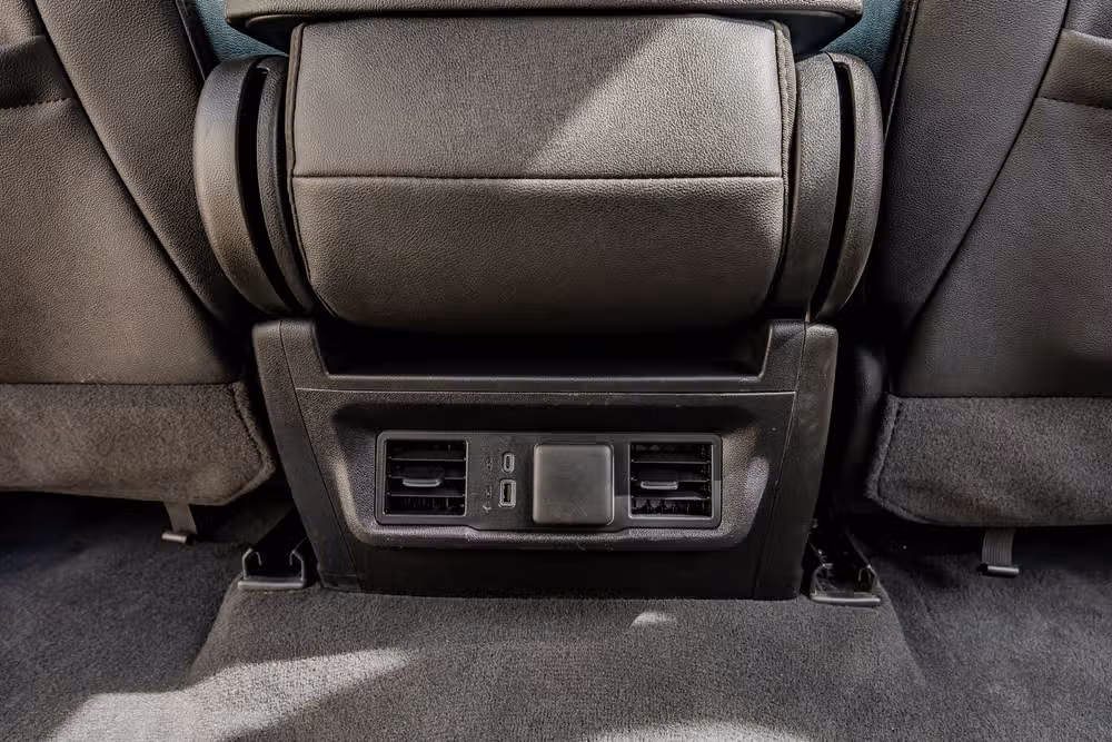 2026 Chevrolet Silverado 3500HD LTZ Crew Cab Image 30