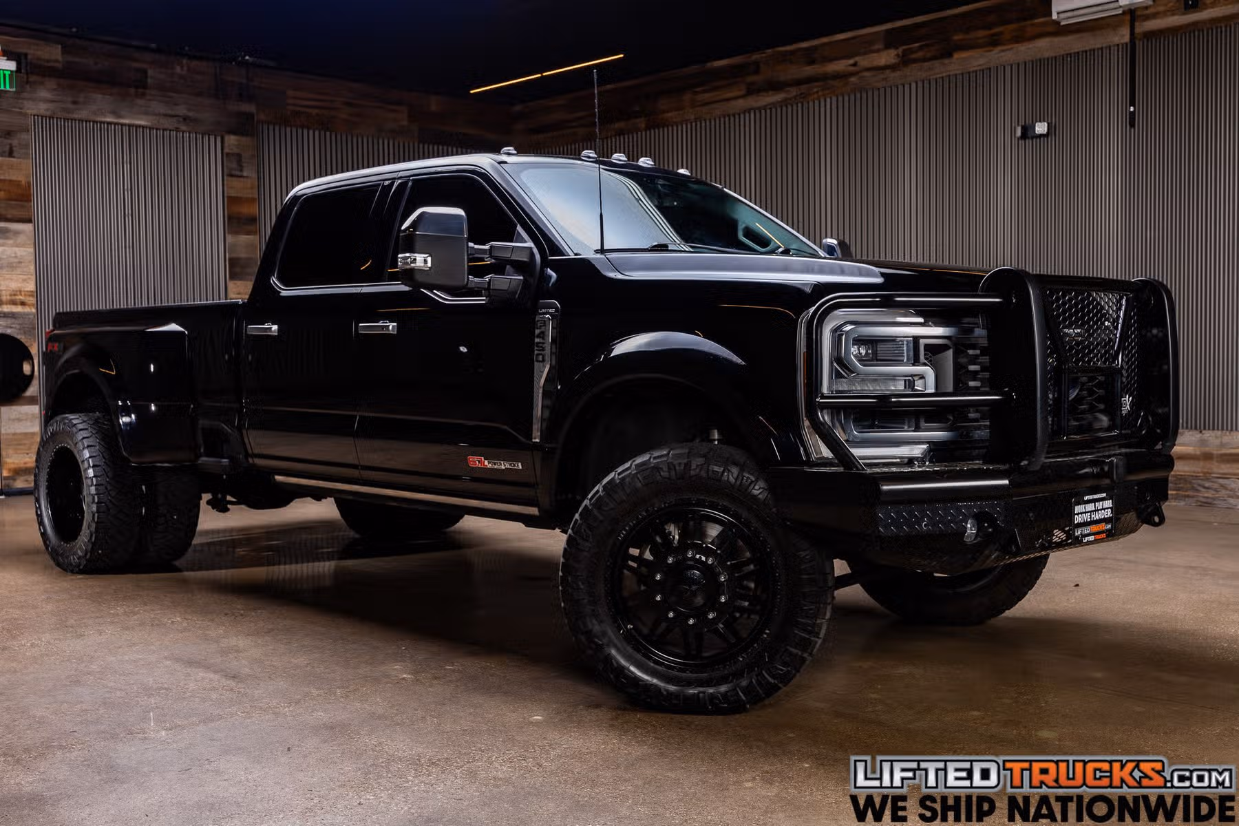 2024 Ford F-450 Super Duty Limited Crew Cab Image 1