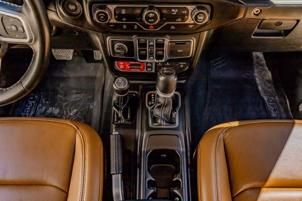 2022 Jeep Gladiator Rubicon Crew Cab Image 24