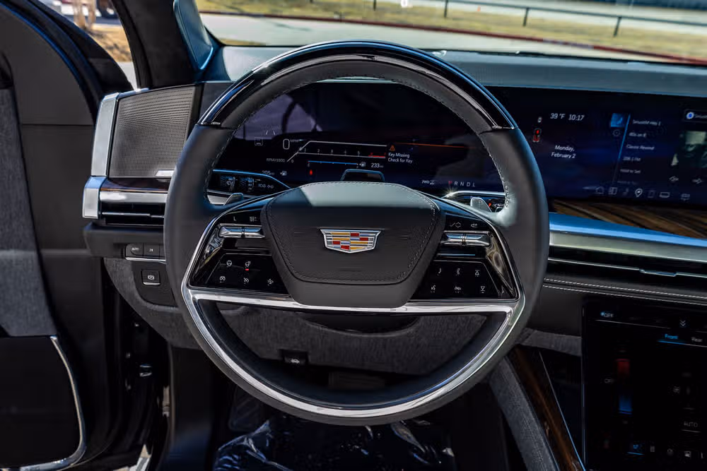 2026 Cadillac Escalade ESV Platinum Sport Image 17