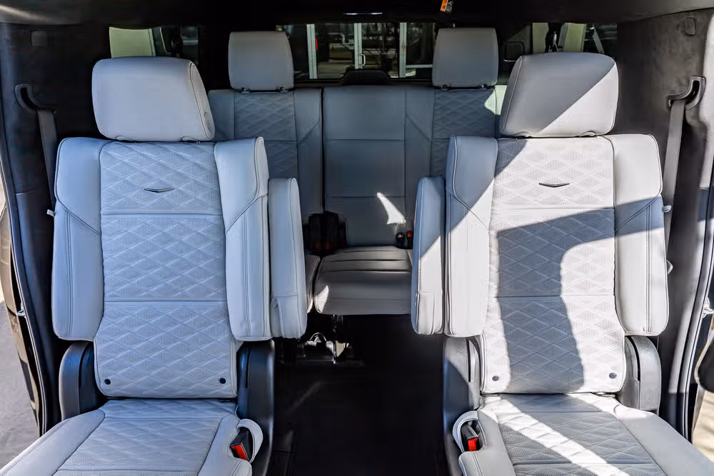 2026 Cadillac Escalade ESV Platinum Sport Image 34