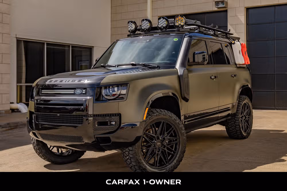 2023 Land Rover Defender 110 V8 Image 5