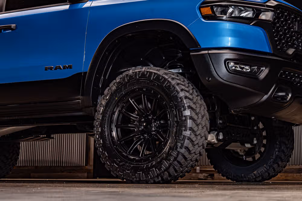 2025 Ram 1500 Rebel Crew Cab Image 16