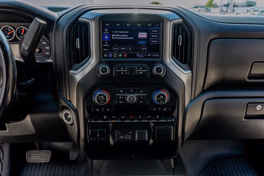 2022 Chevrolet Silverado 2500HD LT Crew Cab Image 23