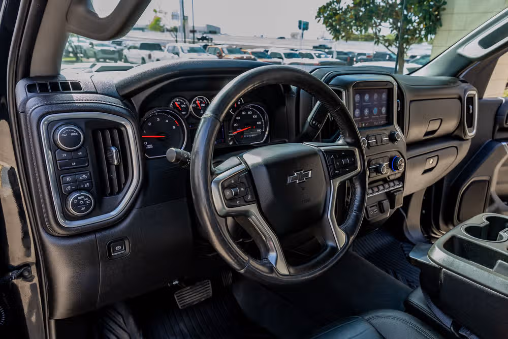 2022 Chevrolet Silverado 2500HD LT Crew Cab Image 17