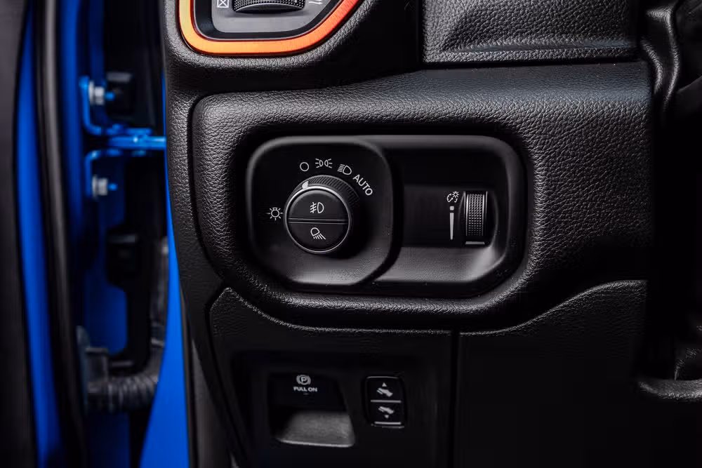 2023 Ram 1500 Rebel Crew Cab Image 21