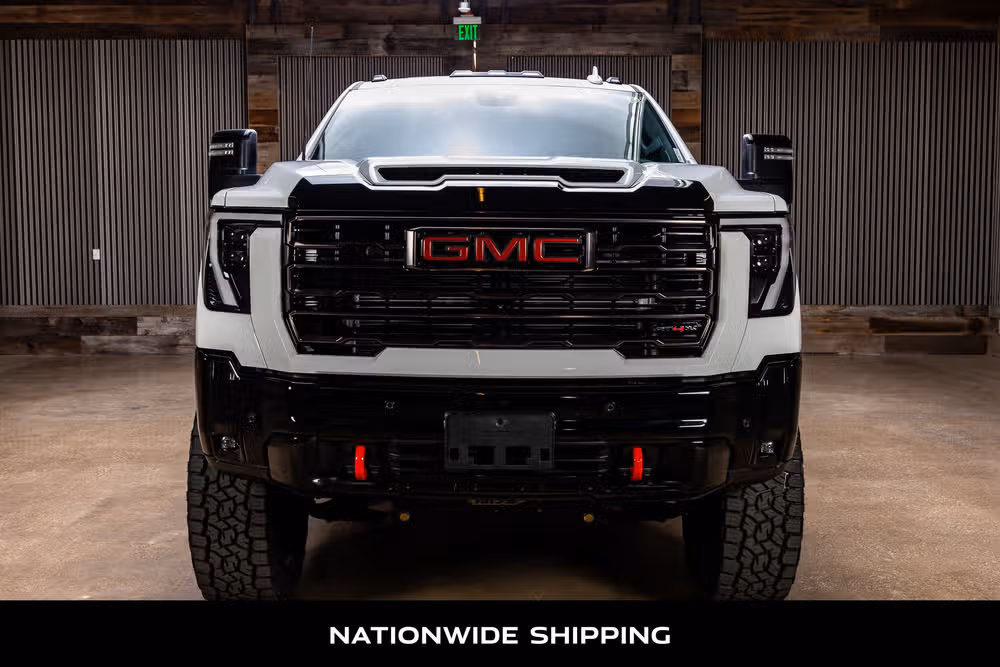 2025 GMC Sierra 2500HD AT4X Crew Cab Image 4