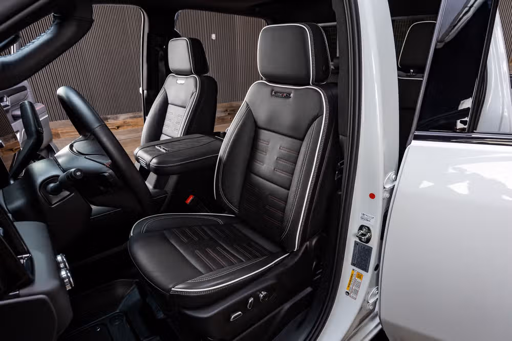 2025 GMC Sierra 2500HD AT4X Crew Cab Image 29