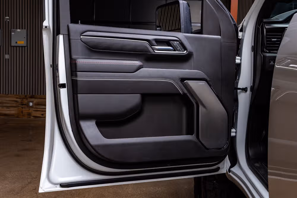 2025 GMC Sierra 2500HD AT4X Crew Cab Image 34